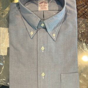 Brooks Brothers Blue Dress Shirt Crisp Cotton Formal

Size: 15 1/2 - 33
